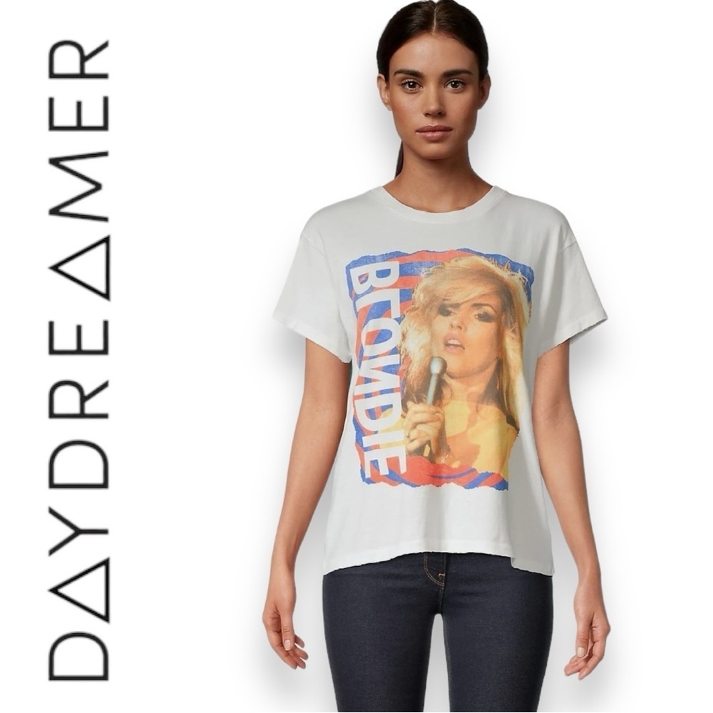 New limited edition daydreamer blondie tee​